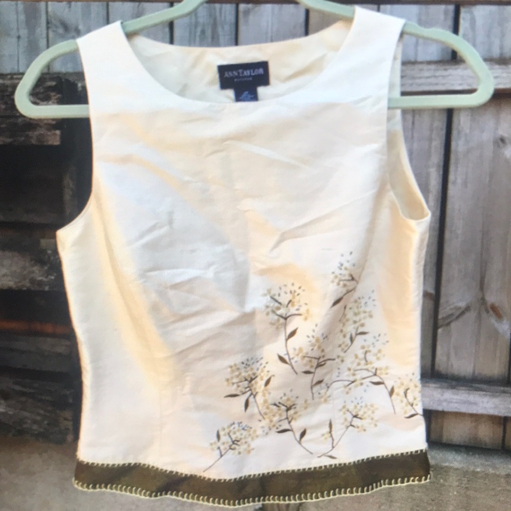Ann Taylor Cream Floral Women's Top